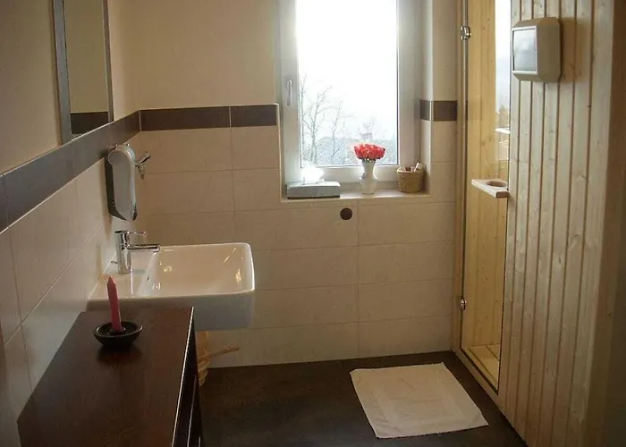 In The Vineyard Nussberg 度假居 *